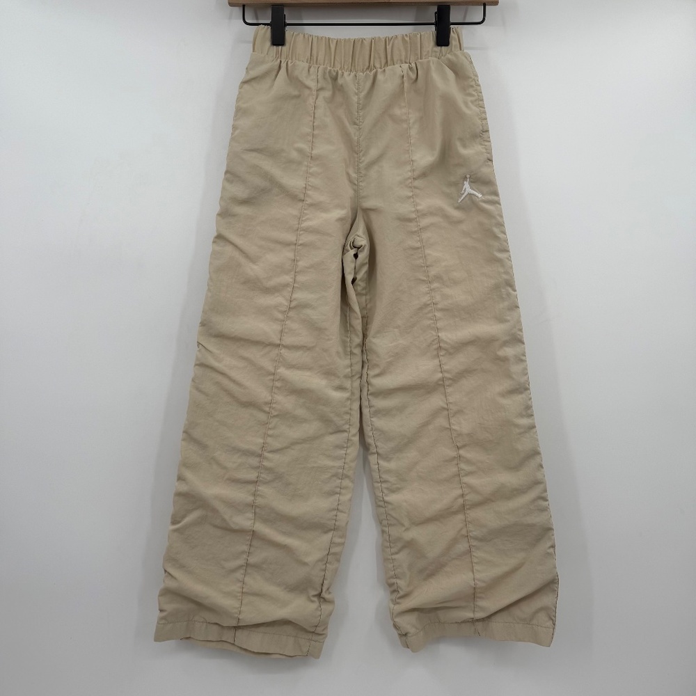 Jordan Pants Youth Girl Medium Beige Wide Leg Jumpman Nike Nylon Outdoor Lined